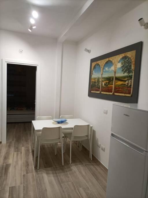 Apartment Violet -