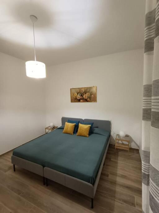 Apartment Violet -