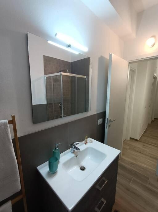 Apartment Violet - *